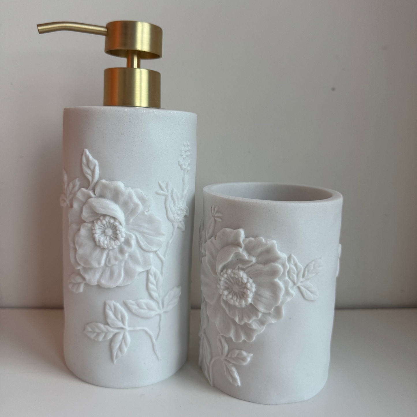 Distributeur de savon & goblet en céramique